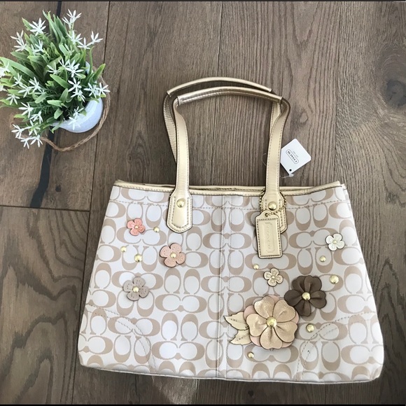Coach Handbags - *SPRING SALE*Coach Floral Appliqué Carryall